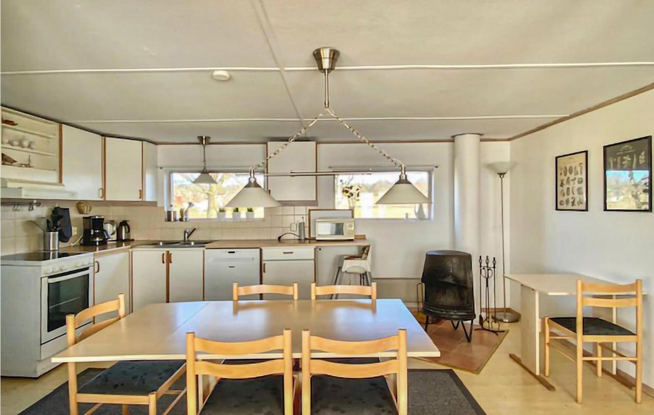 Gorgeous Home In Harloesa With Wifi Harlosa Exterior photo